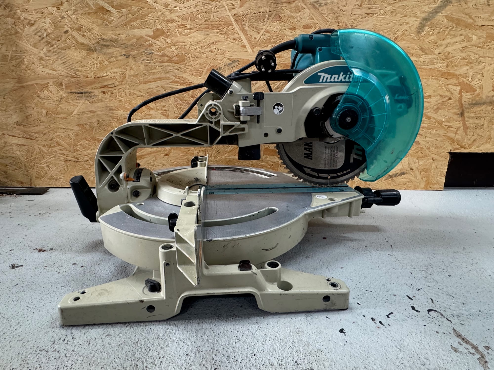 Makita LS1013L liukujiirisaha